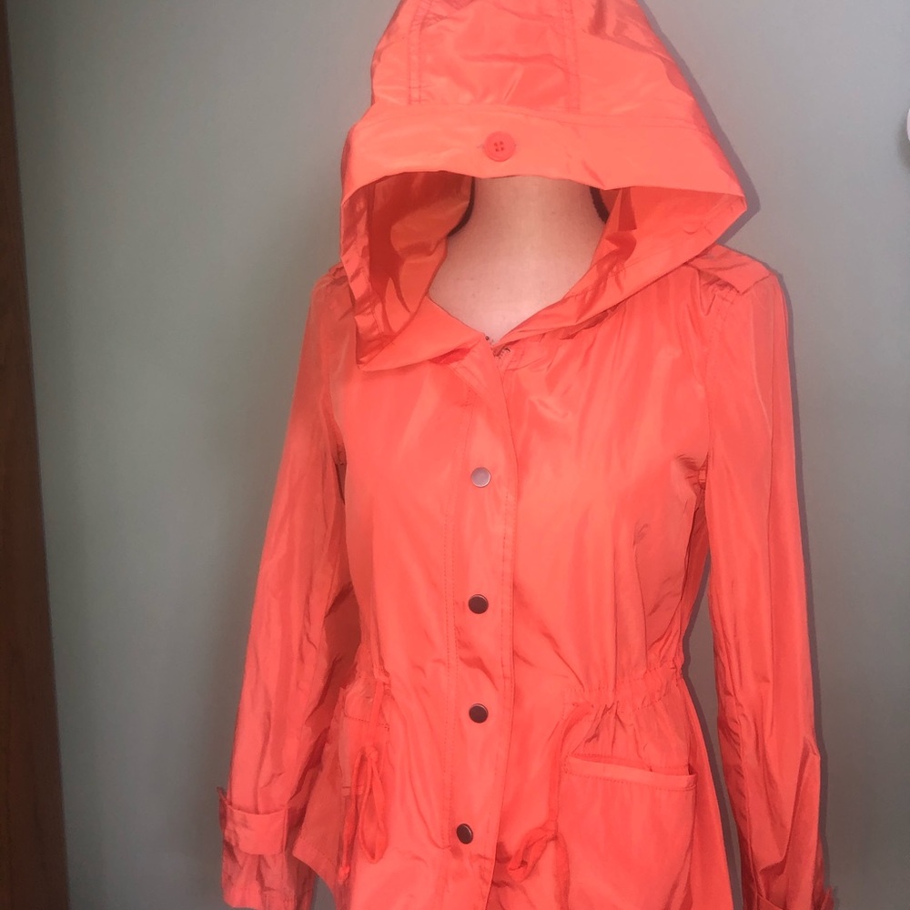 EUC 209 WST rain jacket, Small, tangerine color